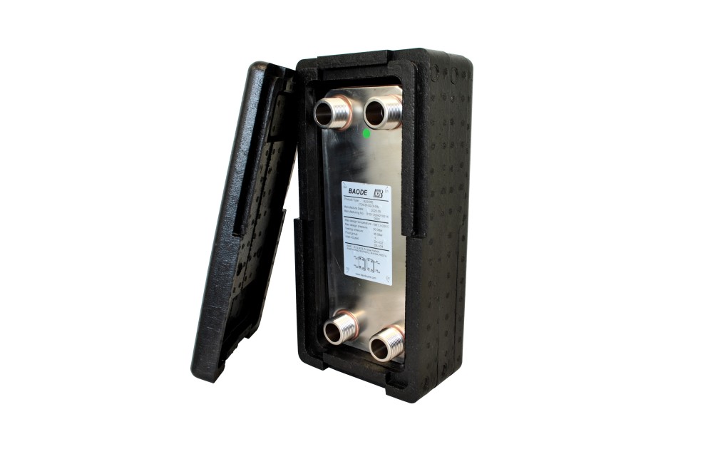 Baode BL26C Flat Plate Heat Exchanger 20 Plate with Insulation Kit 1